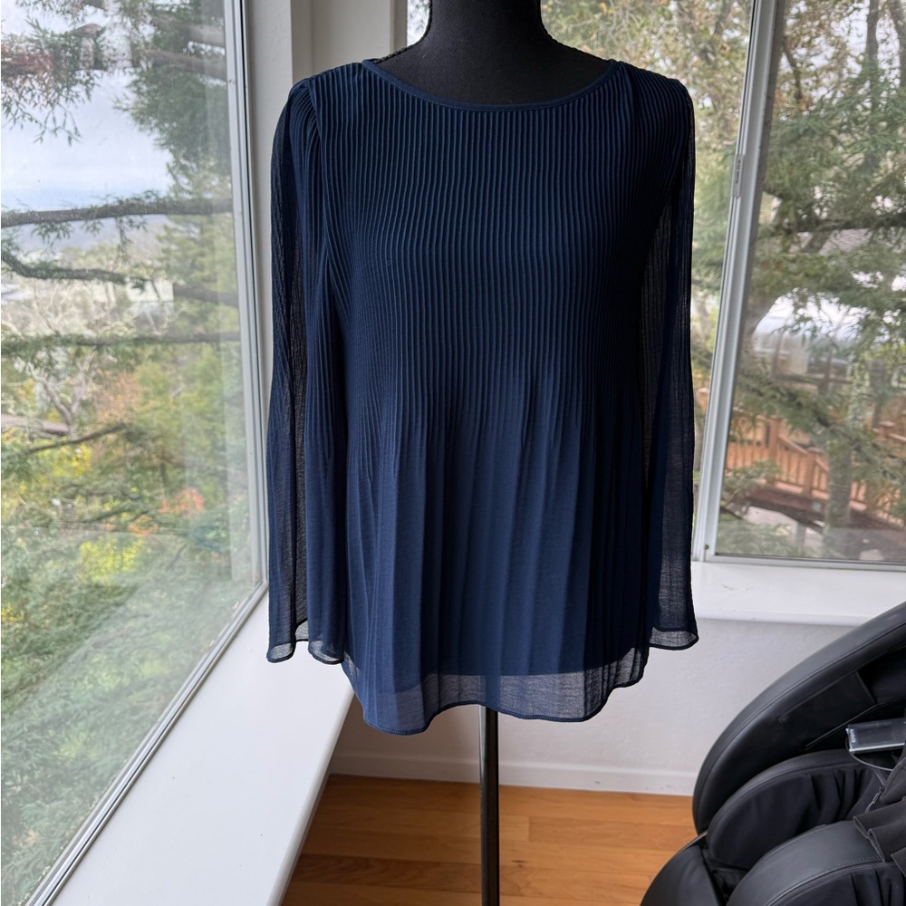 Max Studio Navy Blue Pleated Blouse Office Workwear Top Size XS